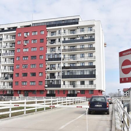 Mall Luxury VI Apartments Bacau Exterior photo